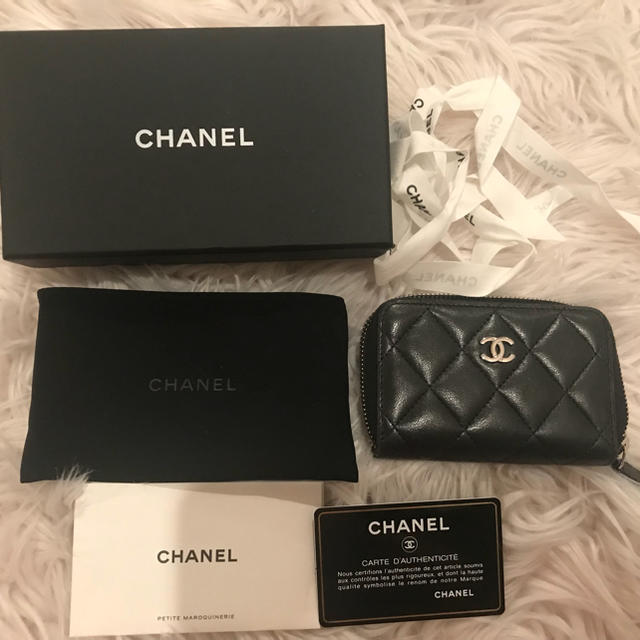 CHANEL(シャネル)のCHANEL 今週限定お値下げ レディースのファッション小物(財布)の商品写真