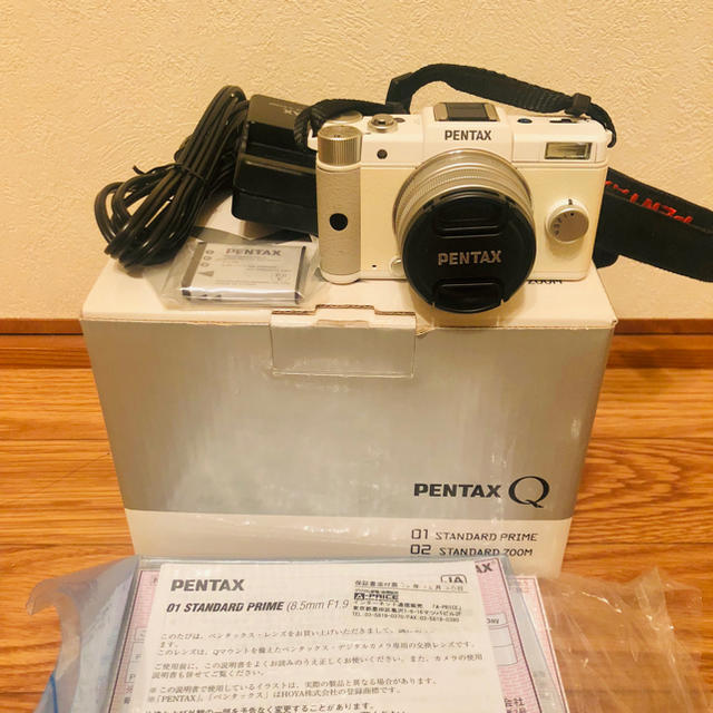 PENTAX(ペンタックス)のPENTAX Q レンズキット 新品バッテリー付き スマホ/家電/カメラのカメラ(ミラーレス一眼)の商品写真