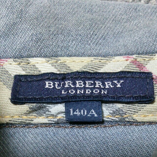 BURBERRY(バーバリー)のバーバリー ロンドン デニム ジャケット  キッズ/ベビー/マタニティのキッズ服男の子用(90cm~)(ジャケット/上着)の商品写真