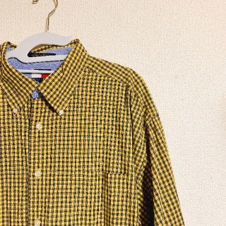 トミーヒルフィガー(TOMMY HILFIGER)の古着　トミーヒルフィガー　ギンガムチェックシャツ　XL(シャツ)