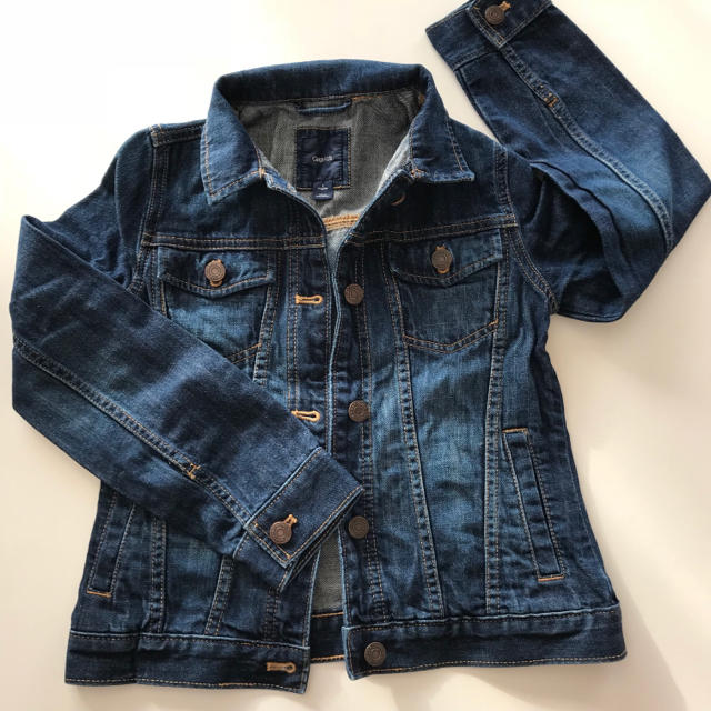 GAP Kids(ギャップキッズ)のGAP デニムのジャケット140 美品 キッズ/ベビー/マタニティのキッズ服女の子用(90cm~)(ジャケット/上着)の商品写真