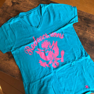 ロデオクラウンズ(RODEO CROWNS)のK 美品 ロデオクラウンズ ニット Vネック ターコイズブルー 刺繍 半袖　春 (Tシャツ(半袖/袖なし))
