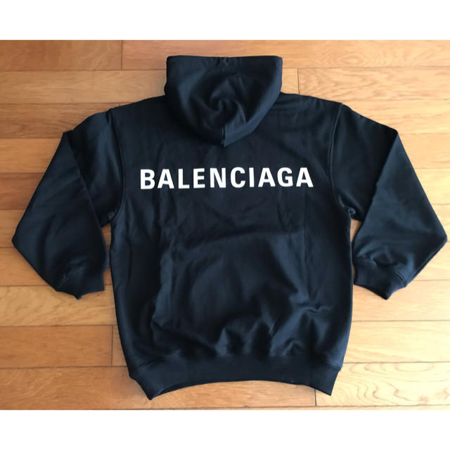 【新品 未使用】Balenciaga ロゴ入りフーディ XS