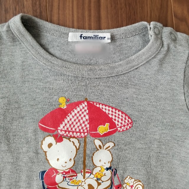 familiar(ファミリア)のファミリア　ロングTシャツ　ロンT トップス　80 ミキハウス キッズ/ベビー/マタニティのベビー服(~85cm)(シャツ/カットソー)の商品写真