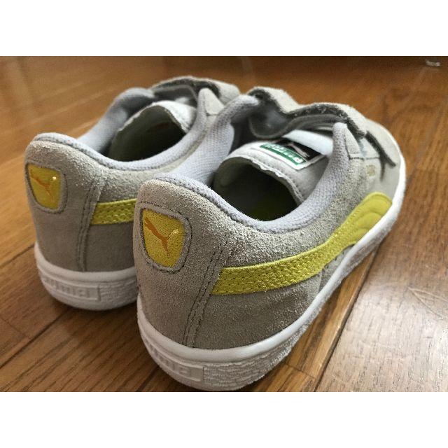 PUMA(プーマ)の未使用 PUMA プーマ/スエード調 グレー×イエロー スニーカー キッズ/ベビー/マタニティのキッズ靴/シューズ(15cm~)(スニーカー)の商品写真