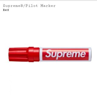 シュプリーム(Supreme)のSupreme Pilot Marker(ペン/マーカー)