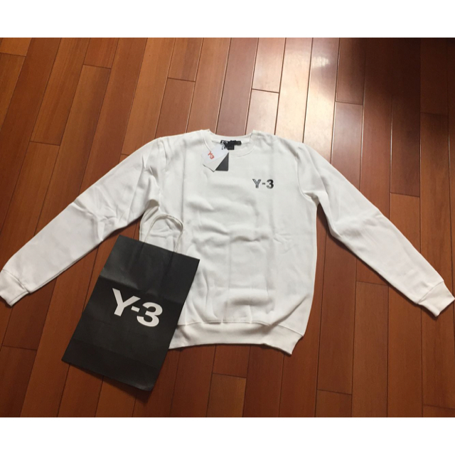 Y-3(ワイスリー)のY-3定番スウェット白Lサイズ メンズのトップス(スウェット)の商品写真