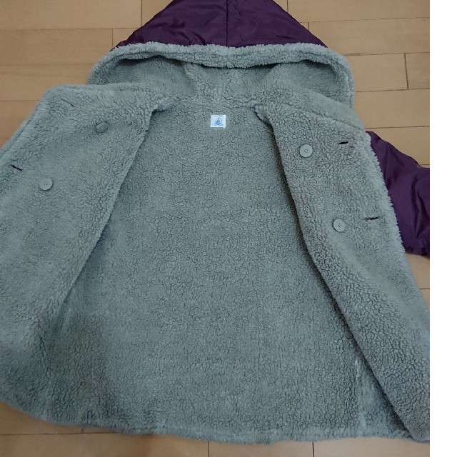 PETIT BATEAU(プチバトー)の子供服女の子プチバトーコート１０a１３８㎝ キッズ/ベビー/マタニティのキッズ服女の子用(90cm~)(ワンピース)の商品写真