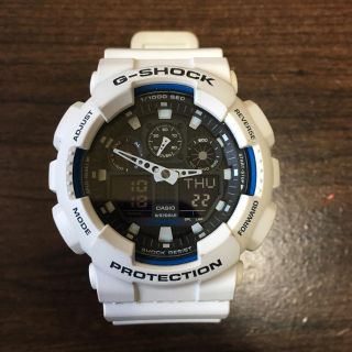 ジーショック(G-SHOCK)のG-SHOCK GA-100B 白(腕時計(デジタル))