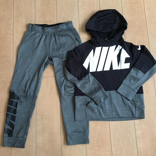 NIKE★DRI-FITスウェット上下セット【M150㎝】