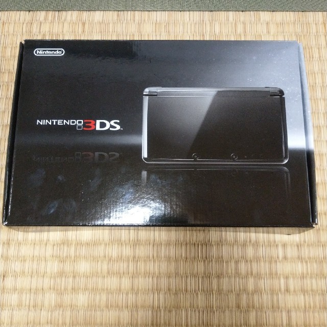 ニンテンドー3DS(ニンテンドー3DS)のニンテンドー3DS コスモブラック エンタメ/ホビーのゲームソフト/ゲーム機本体(携帯用ゲーム機本体)の商品写真