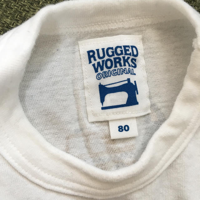 RUGGEDWORKS(ラゲッドワークス)のRUGGED WORKS ロンT キッズ/ベビー/マタニティのベビー服(~85cm)(Ｔシャツ)の商品写真