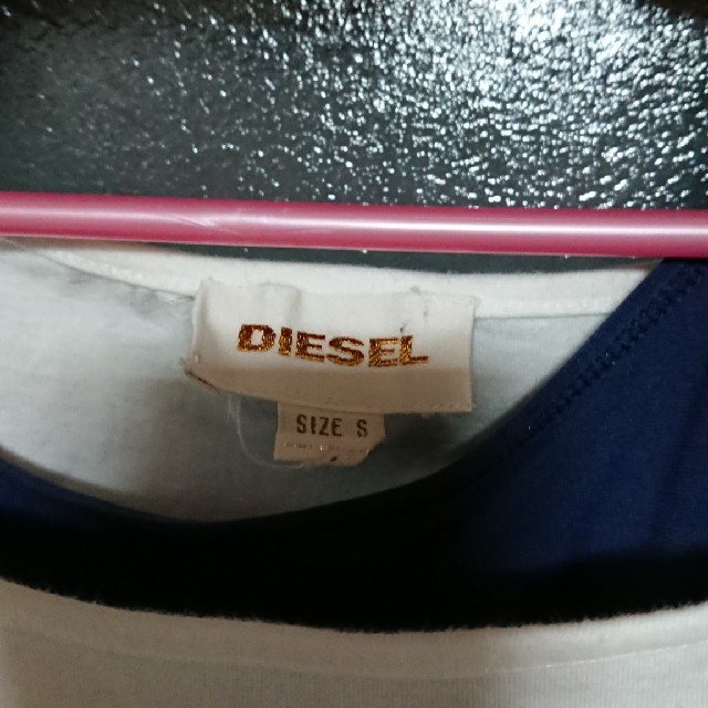 DIESEL(ディーゼル)のdieselロングTシャツ レディースのトップス(Tシャツ(長袖/七分))の商品写真