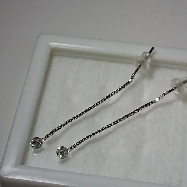 K18WGレーザーホールダイヤモンドピアス | www.myglobaltax.com