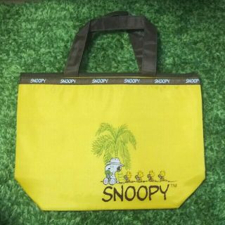 スヌーピー(SNOOPY)のスヌーピー 保冷バッグ♪(キャラクターグッズ)