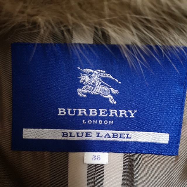 BURBERRY BLUE LABEL(バーバリーブルーレーベル)のひまわり様専用。 レディースのジャケット/アウター(ロングコート)の商品写真