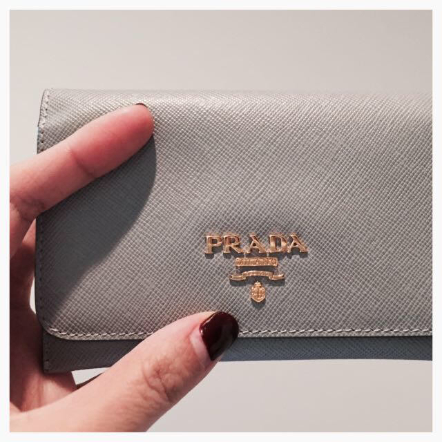 PRADA(プラダ)のPradaカードケース紗栄子さん愛用 レディースのファッション小物(財布)の商品写真
