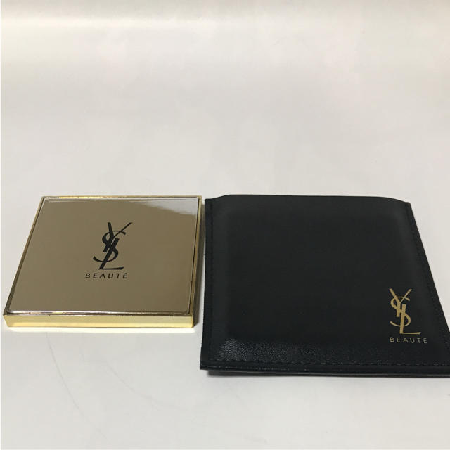 Yves Saint Laurent Beaute(イヴサンローランボーテ)のイブサンローラン  化粧鏡 鏡 レディースのファッション小物(ミラー)の商品写真