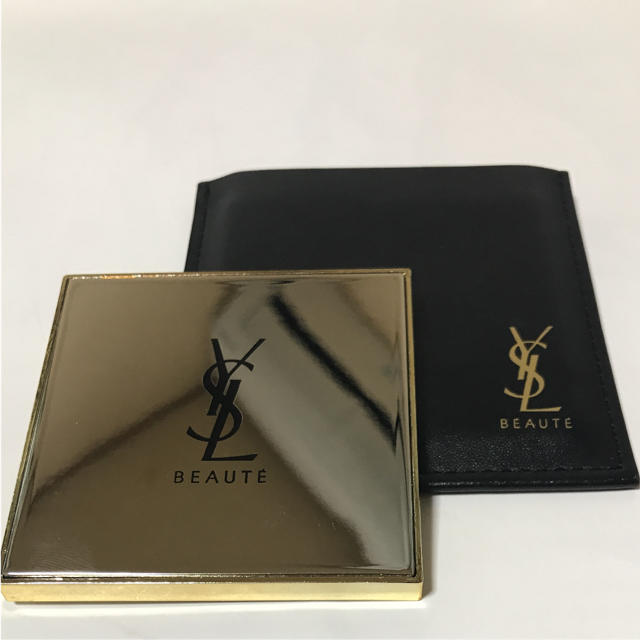 Yves Saint Laurent Beaute(イヴサンローランボーテ)のイブサンローラン  化粧鏡 鏡 レディースのファッション小物(ミラー)の商品写真