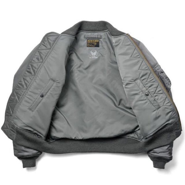 AVIREX(アヴィレックス)のアビレックスヴィンテージma1クーポン期間値下げ メンズのジャケット/アウター(フライトジャケット)の商品写真