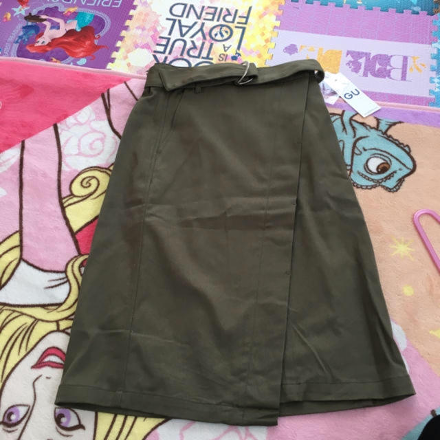 GU(ジーユー)のGU ラップスカート レディースのスカート(ひざ丈スカート)の商品写真
