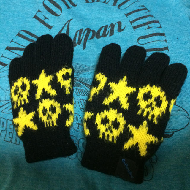 F.O.KIDS(エフオーキッズ)の手袋 15㎝ エフオーキッズ スカル 男の子用 キッズ/ベビー/マタニティのこども用ファッション小物(手袋)の商品写真