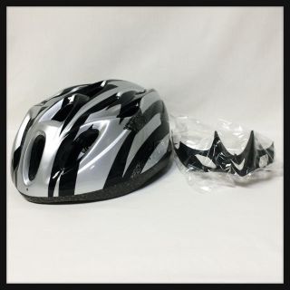 ヘルメット サイクリング 超軽量 シルバー ブラック(ウエア)