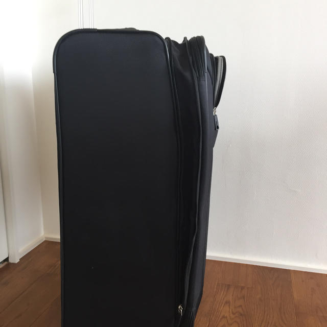 Samsonite(サムソナイト)のさくら様専用サムソナイトスーツケース 大型 メンズのバッグ(トラベルバッグ/スーツケース)の商品写真