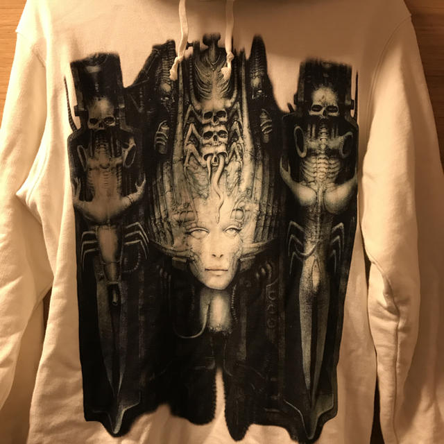 Supreme(シュプリーム)のsupreme h.r.giger パーカー シュプリーム ギーガー メンズのトップス(パーカー)の商品写真