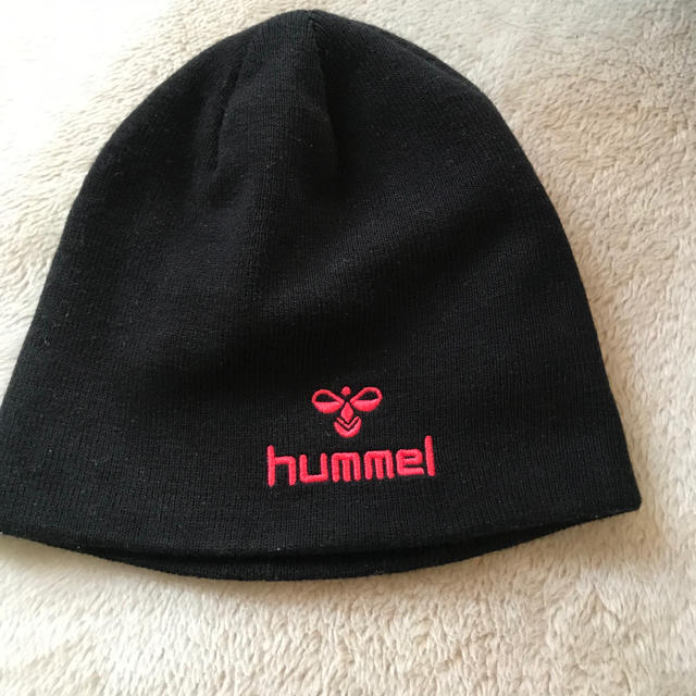 hummel(ヒュンメル)のニットキャップ  メンズの帽子(ニット帽/ビーニー)の商品写真