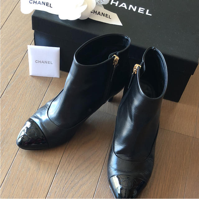 CHANEL ショートブーツ-