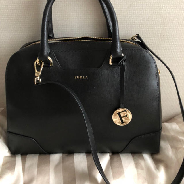 FURLA バッグ