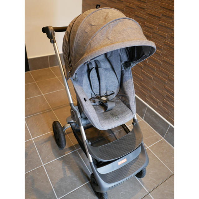 Stokke(ストッケ)のyue様 専用 ストッケ スクート2 一部新品 キッズ/ベビー/マタニティの外出/移動用品(ベビーカー/バギー)の商品写真