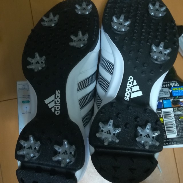 adidas(アディダス)の 27㎝
adidas ゴルフ シューズ メンズ PURE360 Lite 

 スポーツ/アウトドアのゴルフ(シューズ)の商品写真