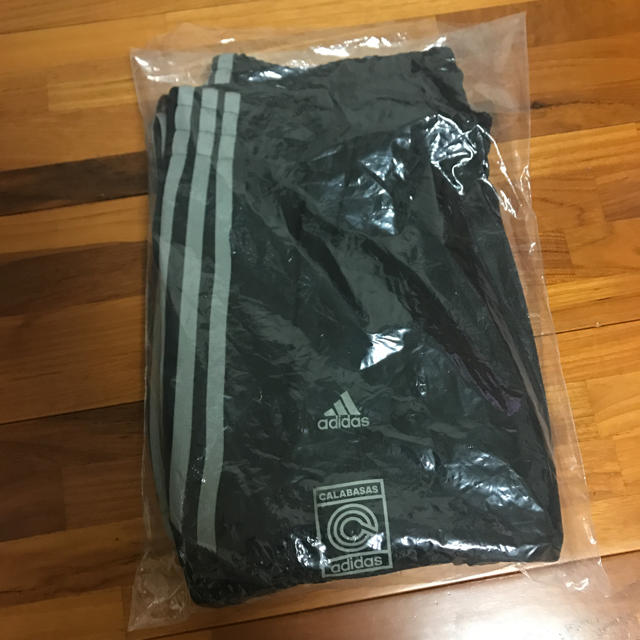 送料込 adidas originals calabasas tp 2 1