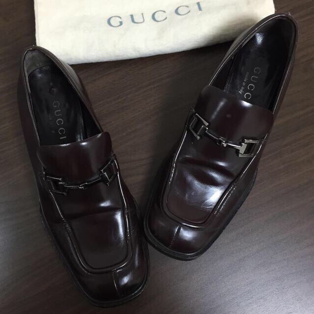 Gucci(グッチ)のお買得品 GUCCI グッチ ローファー レディースの靴/シューズ(ローファー/革靴)の商品写真