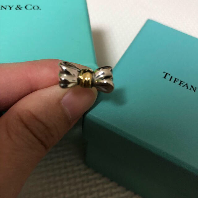 Tiffany & Co.(ティファニー)の❥TIFFANY☆リボンリングK18&シルバ レディースのアクセサリー(リング(指輪))の商品写真