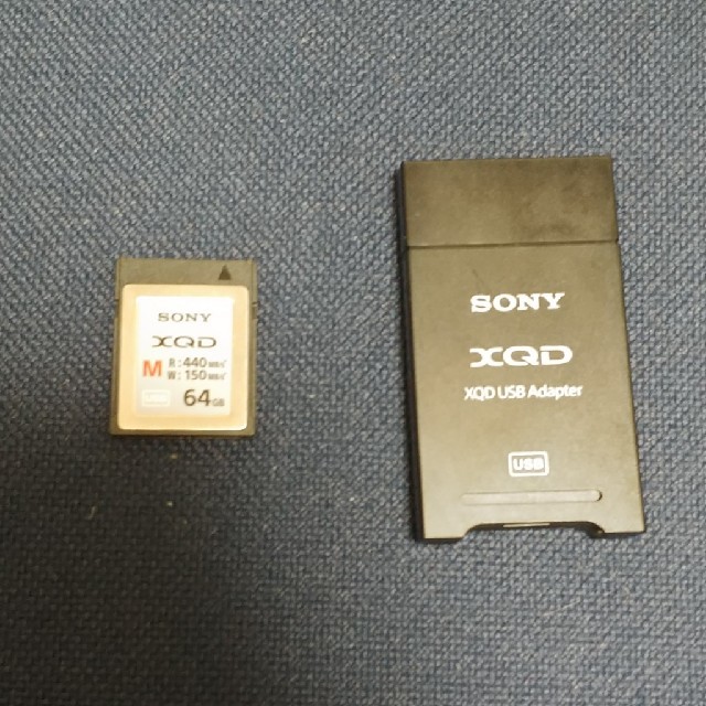 SONY　XQDカード（64GB） XQDカードリーダー