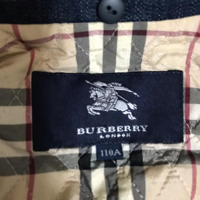 BURBERRY(バーバリー)のバーバリー デニムコート キッズ/ベビー/マタニティのキッズ服男の子用(90cm~)(ジャケット/上着)の商品写真