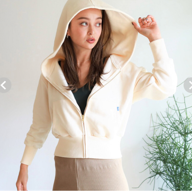 SeaRoomlynn(シールームリン)のsearoomlynn zip フーディー スウェットパーカー レディースのトップス(トレーナー/スウェット)の商品写真