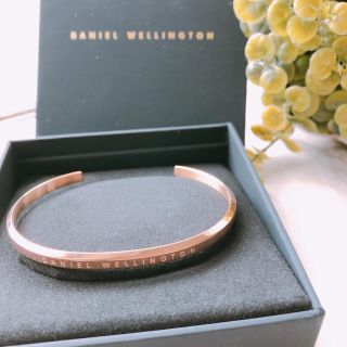 ダニエルウェリントン(Daniel Wellington)の最終値下げ☆DANIEL WELLINGTON バングル(ブレスレット/バングル)