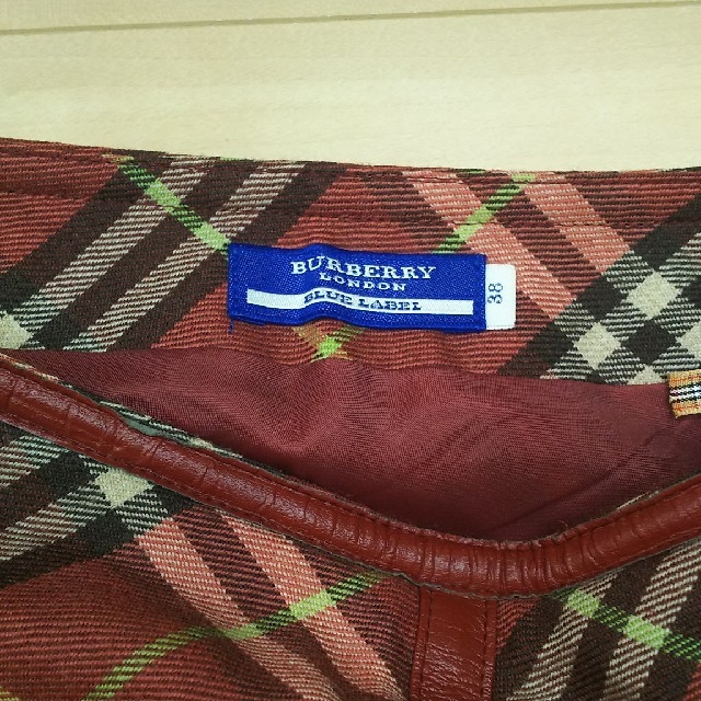 BURBERRY BLUE LABEL(バーバリーブルーレーベル)の美品☆バーバリーブルーレーベル☆スカート レディースのスカート(ひざ丈スカート)の商品写真