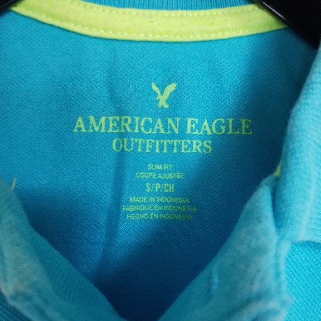 American Eagle(アメリカンイーグル)のAMERICAN  EAGLE襟ライン入りポロシャツ レディースのトップス(ポロシャツ)の商品写真