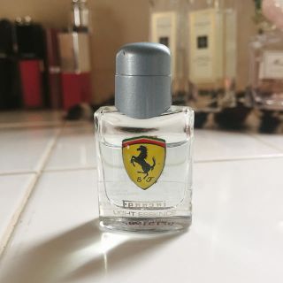 フェラーリ(Ferrari)のフェラーリ ライトエッセンス ミニ(香水(男性用))