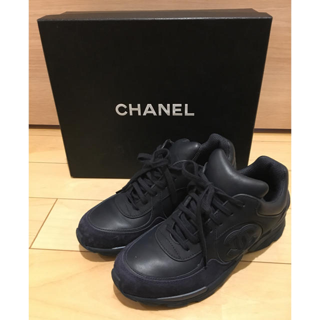 CHANEL(シャネル)のつばき様 専用商品♢CHANEL  / スニーカー ( 24cm ) ♢ レディースの靴/シューズ(スニーカー)の商品写真