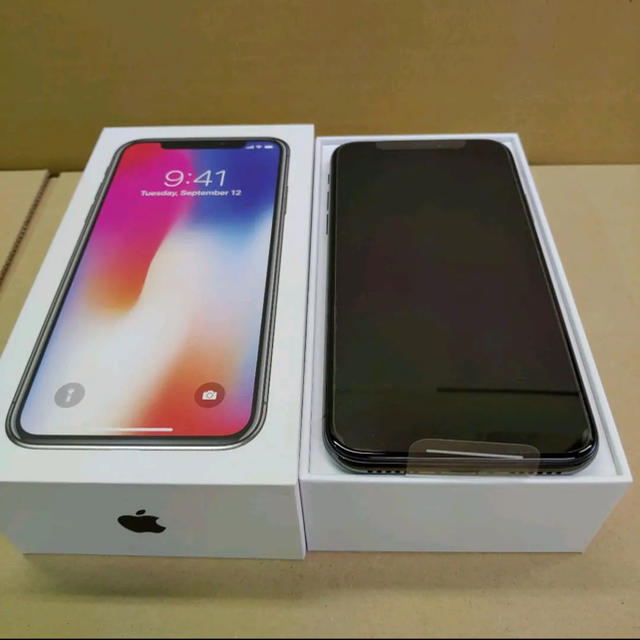 iPhone X Space Gray 256 GB docomo 美品！