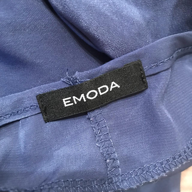 EMODA(エモダ)のEMODA トップス カットソー エモダ レディースのトップス(カットソー(長袖/七分))の商品写真