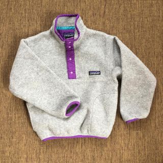 パタゴニア(patagonia)のパタゴニア 子供 フリースプルオーバー 6size(ジャケット/上着)