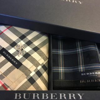 バーバリー(BURBERRY)の新品  バーバリー  紳士用ハンカチ  2枚(ハンカチ/ポケットチーフ)