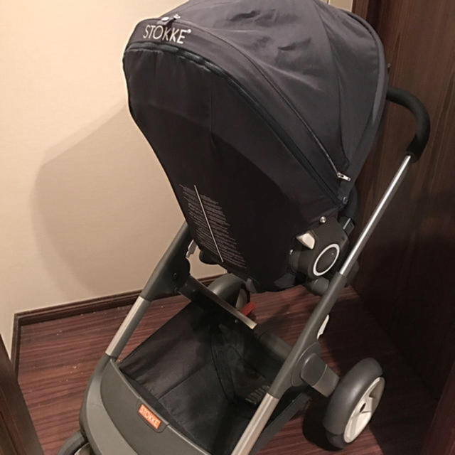 Stokke(ストッケ)のストッケ  ベビーカー クルージ ネイビー 美品 キッズ/ベビー/マタニティの外出/移動用品(ベビーカー/バギー)の商品写真